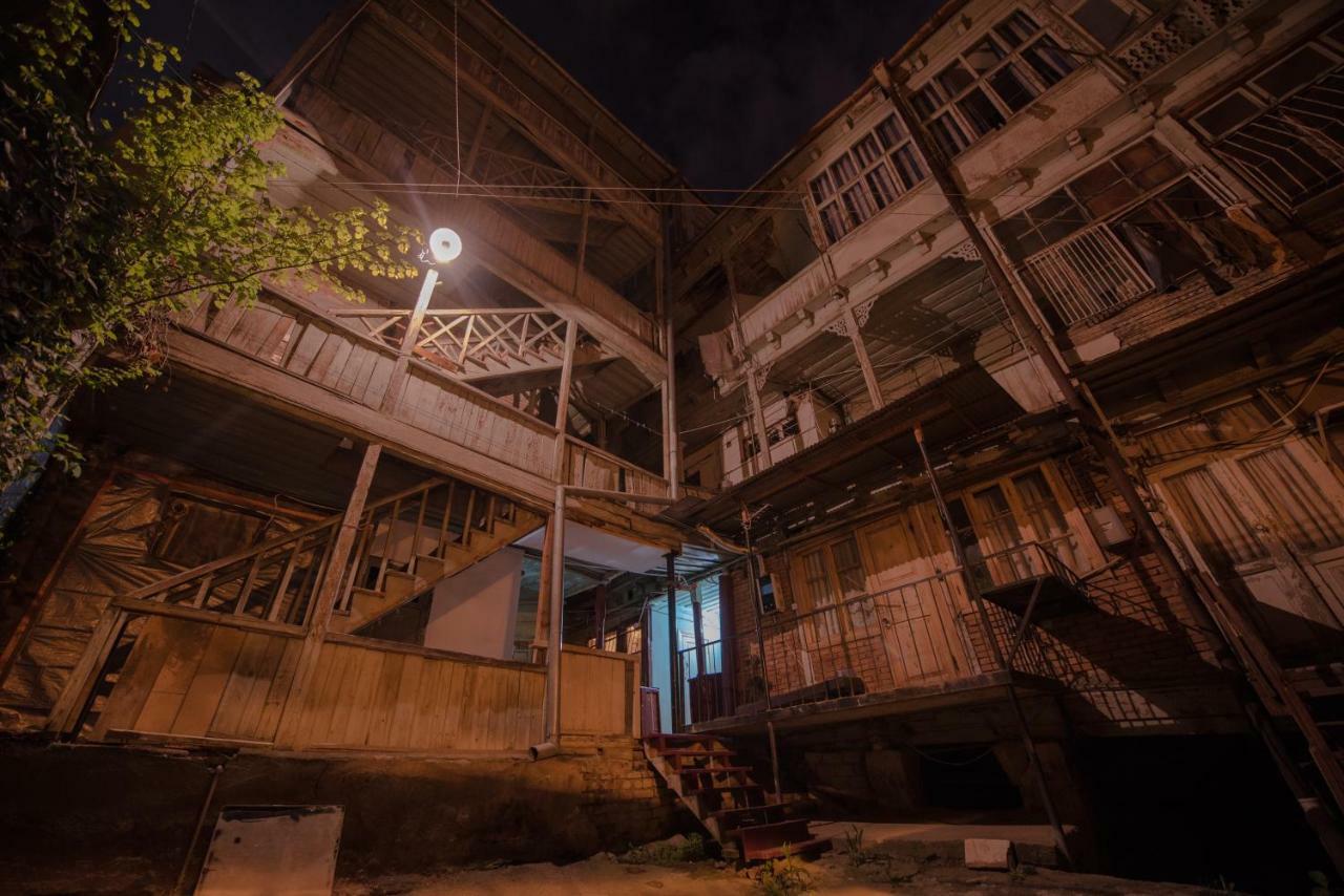 Cozy Apartment In Center Of Old Tiflis Exterior foto